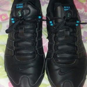 Nike Shox size 9